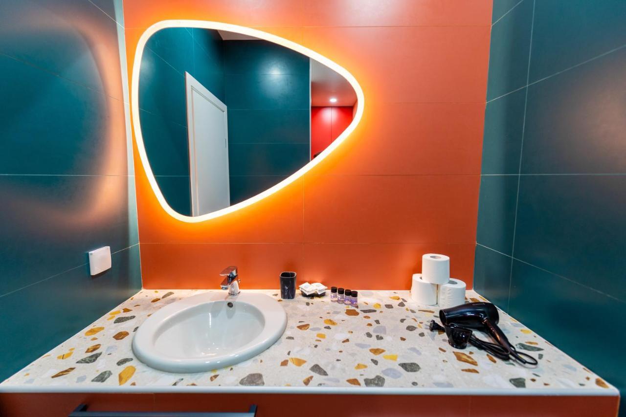 Bright Apartment In The Center Vipgreece Афины Экстерьер фото