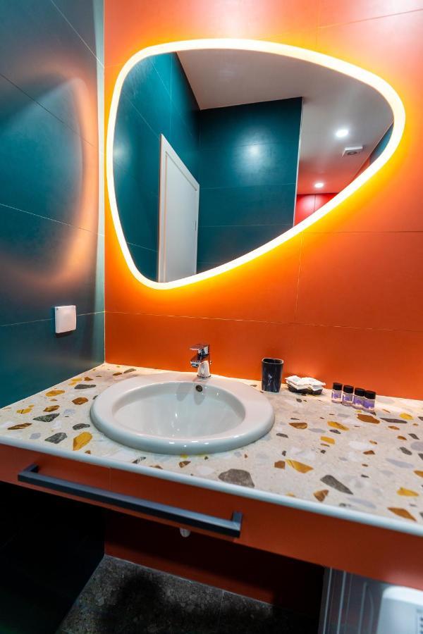 Bright Apartment In The Center Vipgreece Афины Экстерьер фото